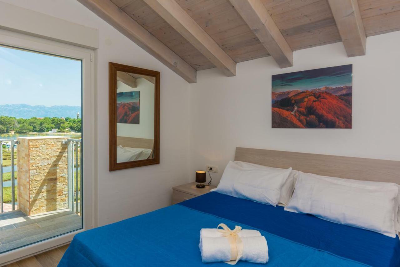 Fabulous House B With Outdoor Pool Apartment Затон Екстериор снимка