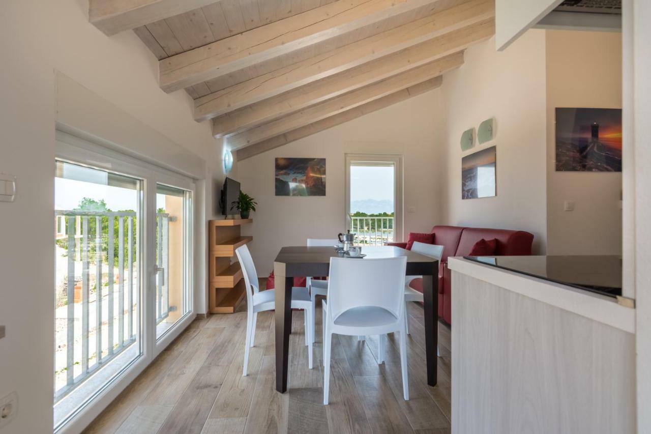 Fabulous House B With Outdoor Pool Apartment Затон Екстериор снимка
