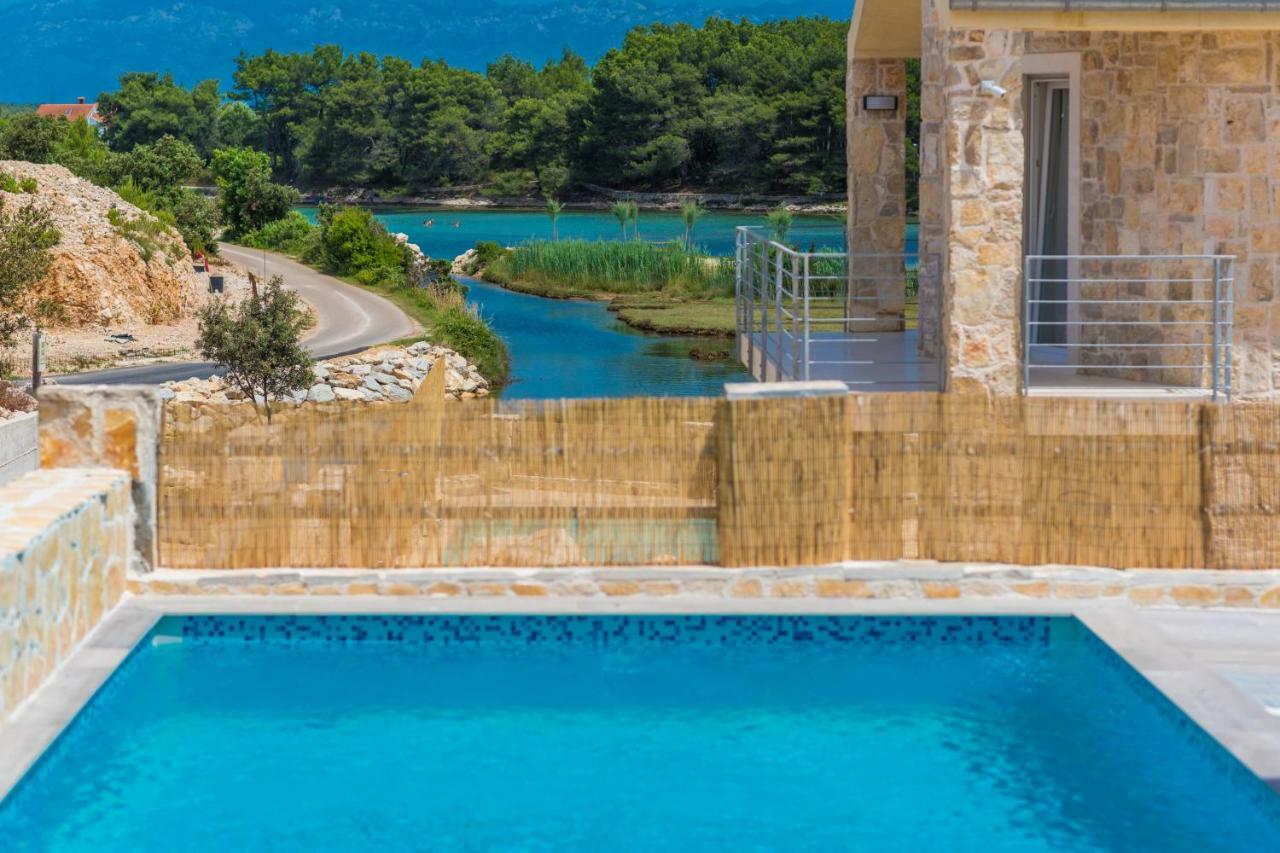 Fabulous House B With Outdoor Pool Apartment Затон Екстериор снимка